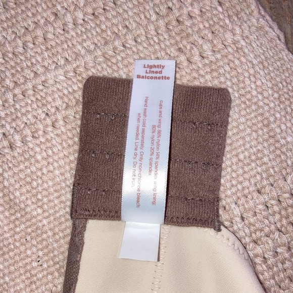 Cacique lightly lined balconette bra size 38D NWT - Picture 6 of 9